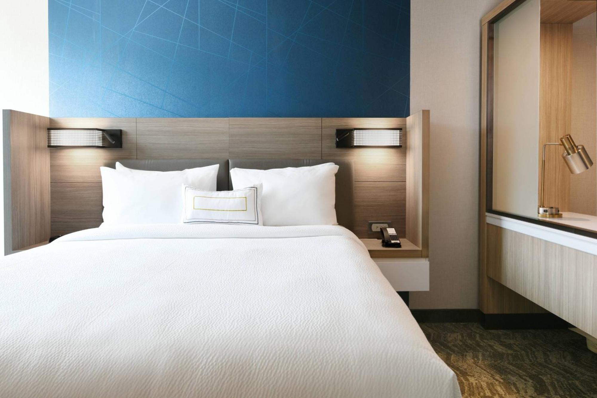 Springhill Suites Dallas Dfw Airport South/Centreport Fort Worth Exterior photo